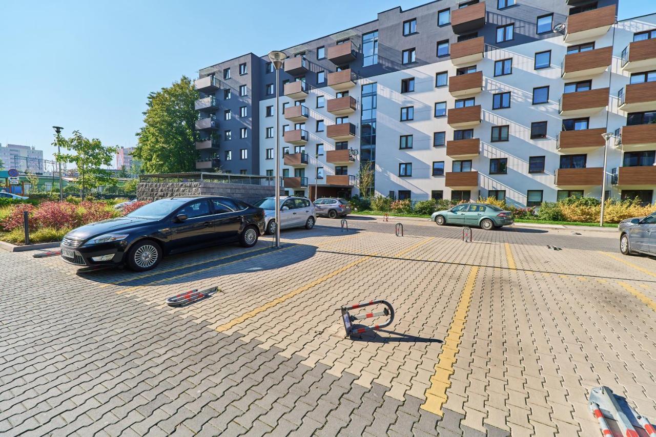Nowa Teczowa Apartments Promenada Staromiejska By Noclegi Renters Wroclaw Exterior photo